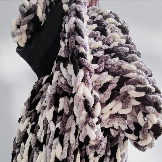 Chunky Knit Blanket - Arctic